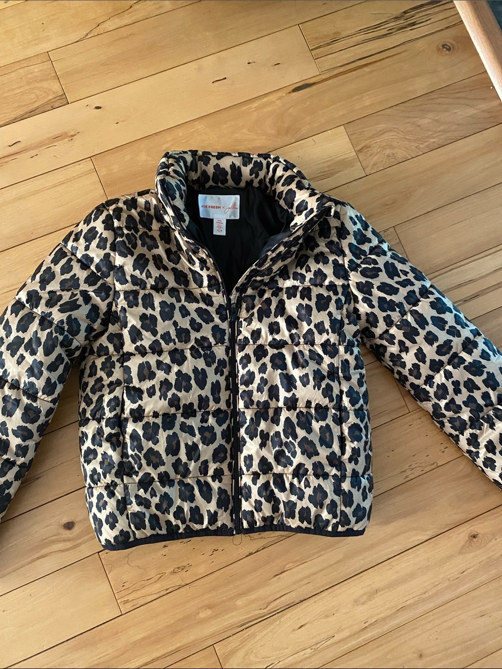 Leopard-Print Puffer Jacket - Black & Cream